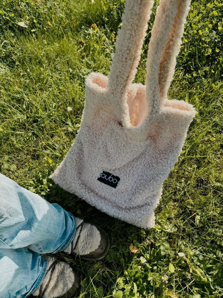 Qubo™ Q-Bag Crocus FLUFFY